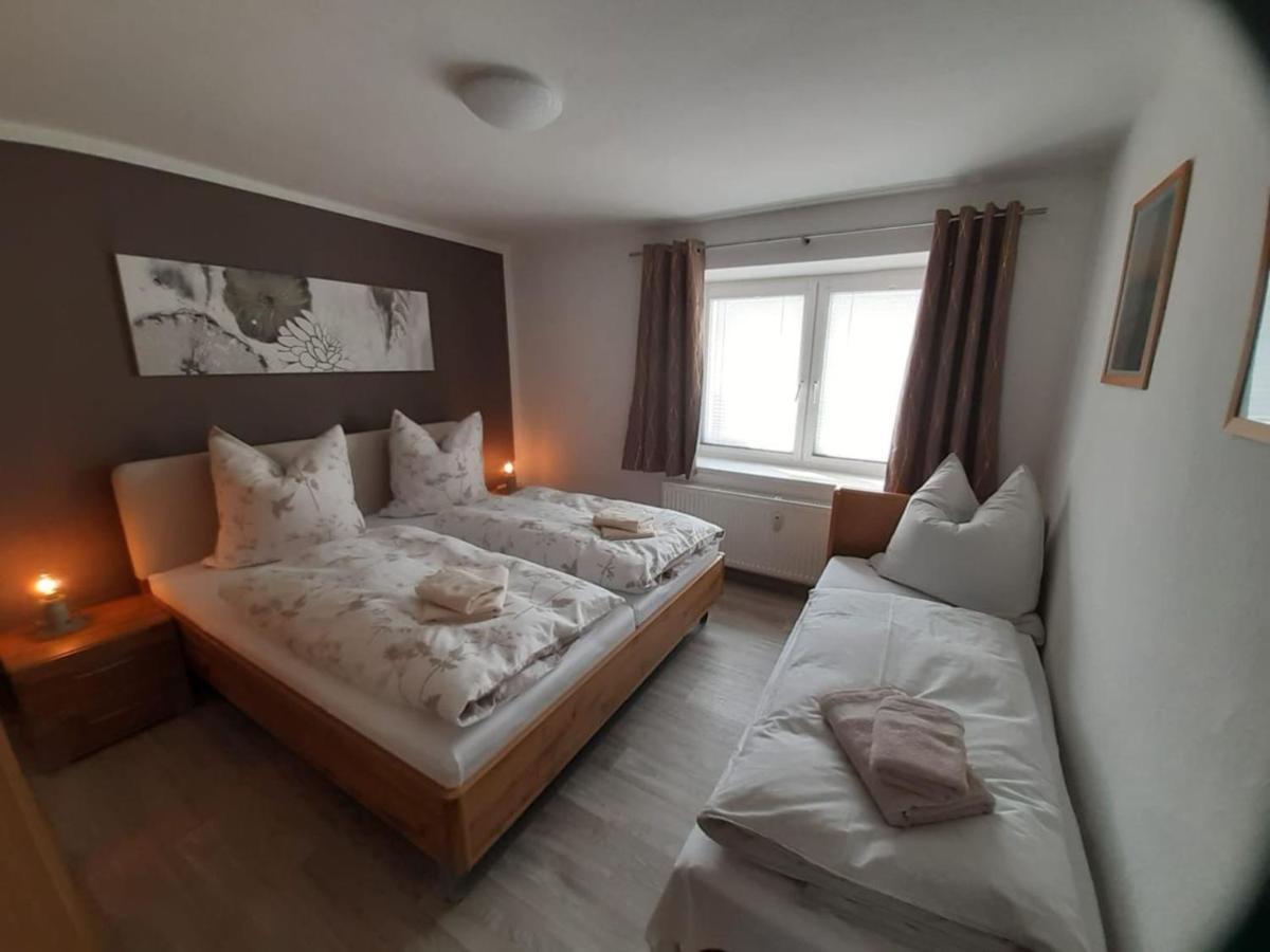 Neu! Ferienwohnung Hanka Crostwitz Esterno foto