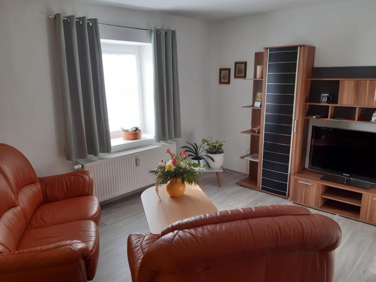 Neu! Ferienwohnung Hanka Crostwitz Esterno foto